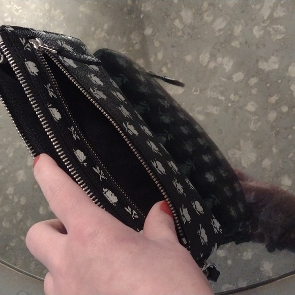 Wristlet - Picture 5 of 7